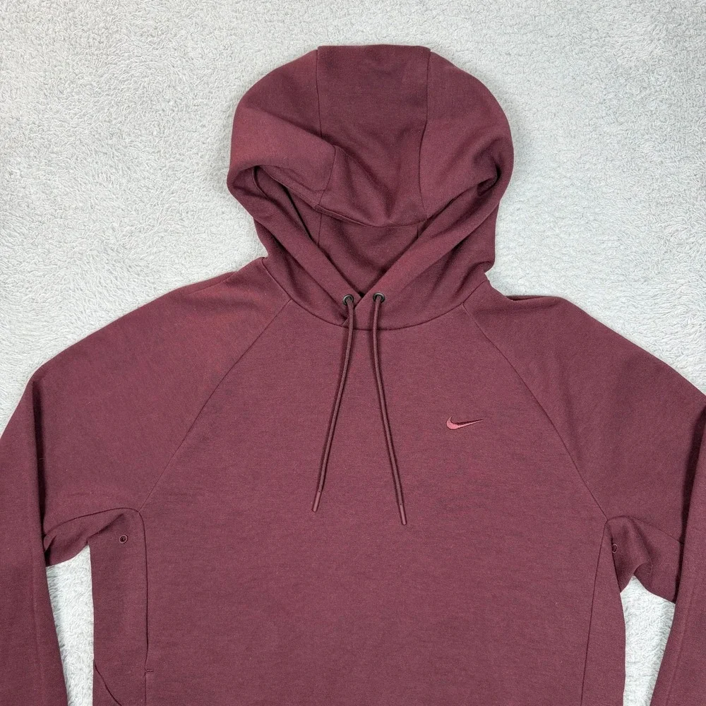 Nike Dri-FIT Mens Small Burgundy Raglan Pullover Hoodie Maroon Swoosh CU6260-638